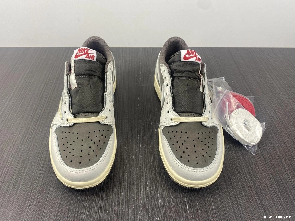 DM7866-162 X Jordan Low 1 Mocha'  Air OG Scott Travis 'Reverse 0226